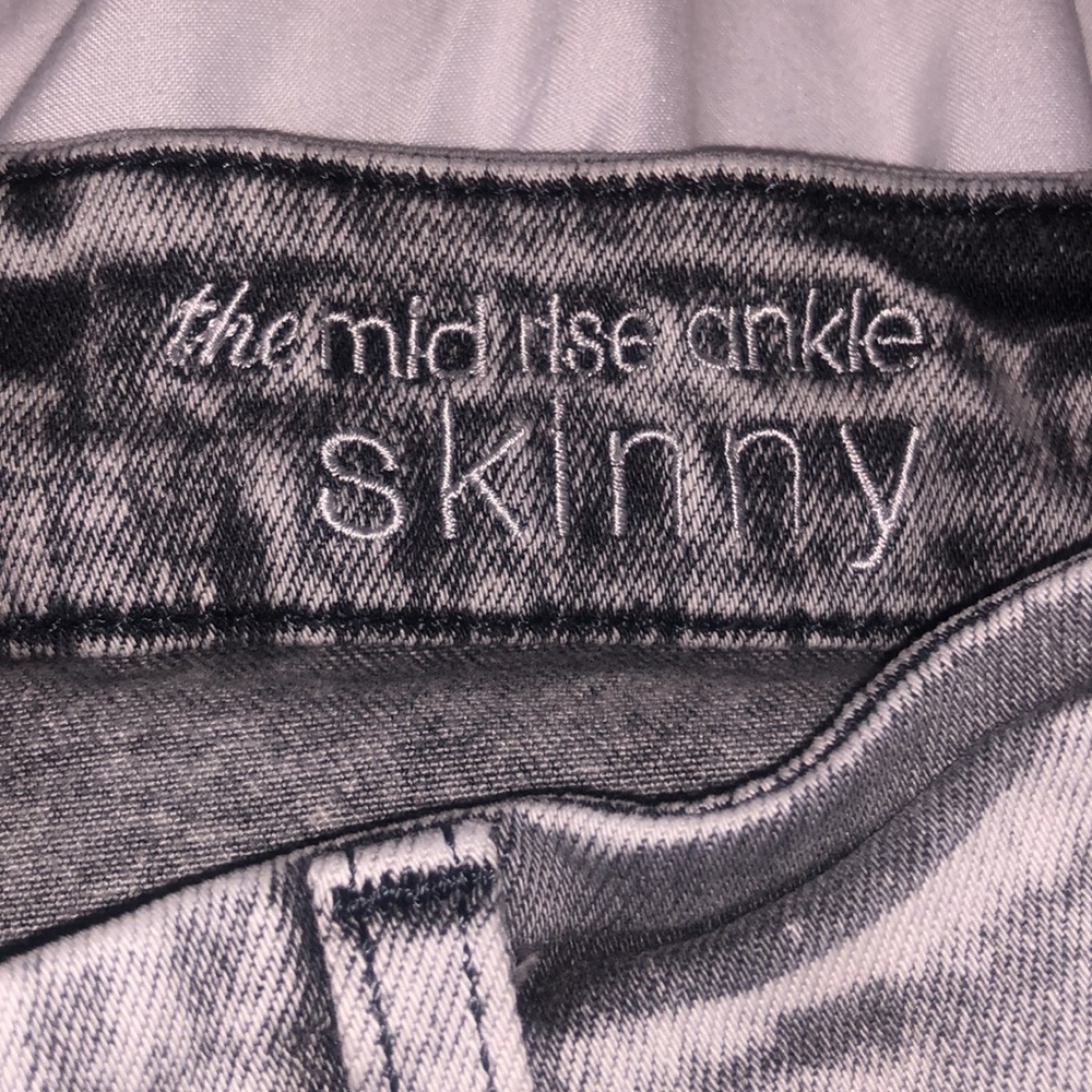 7 FOR ALL MANKIND ACID WASH JEANS - Picture 5 of 7